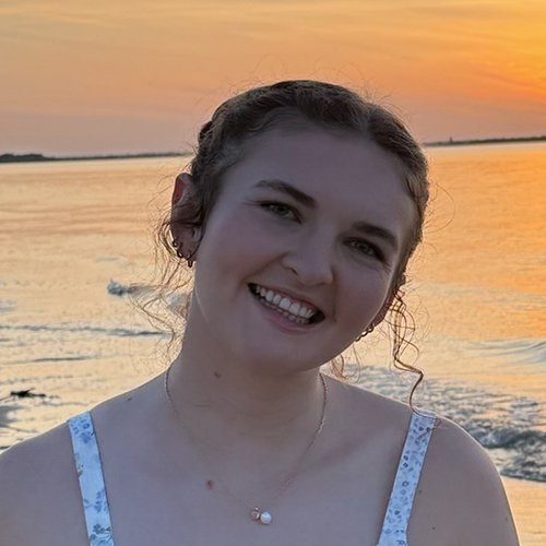 Coach Kayla head shot